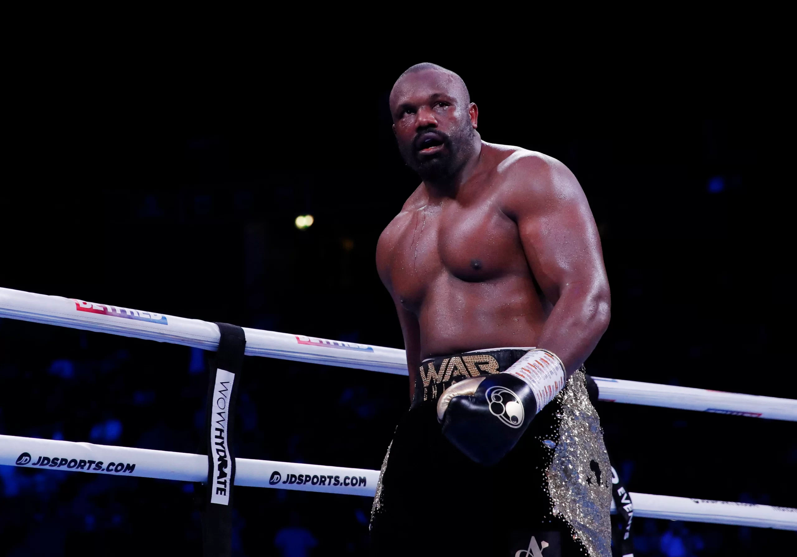 You are currently viewing Derek Chisora